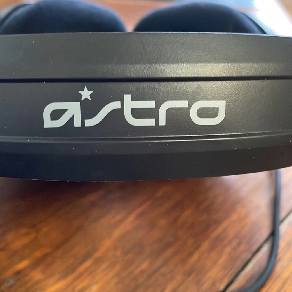 Astro A10 gaming headset Xbox